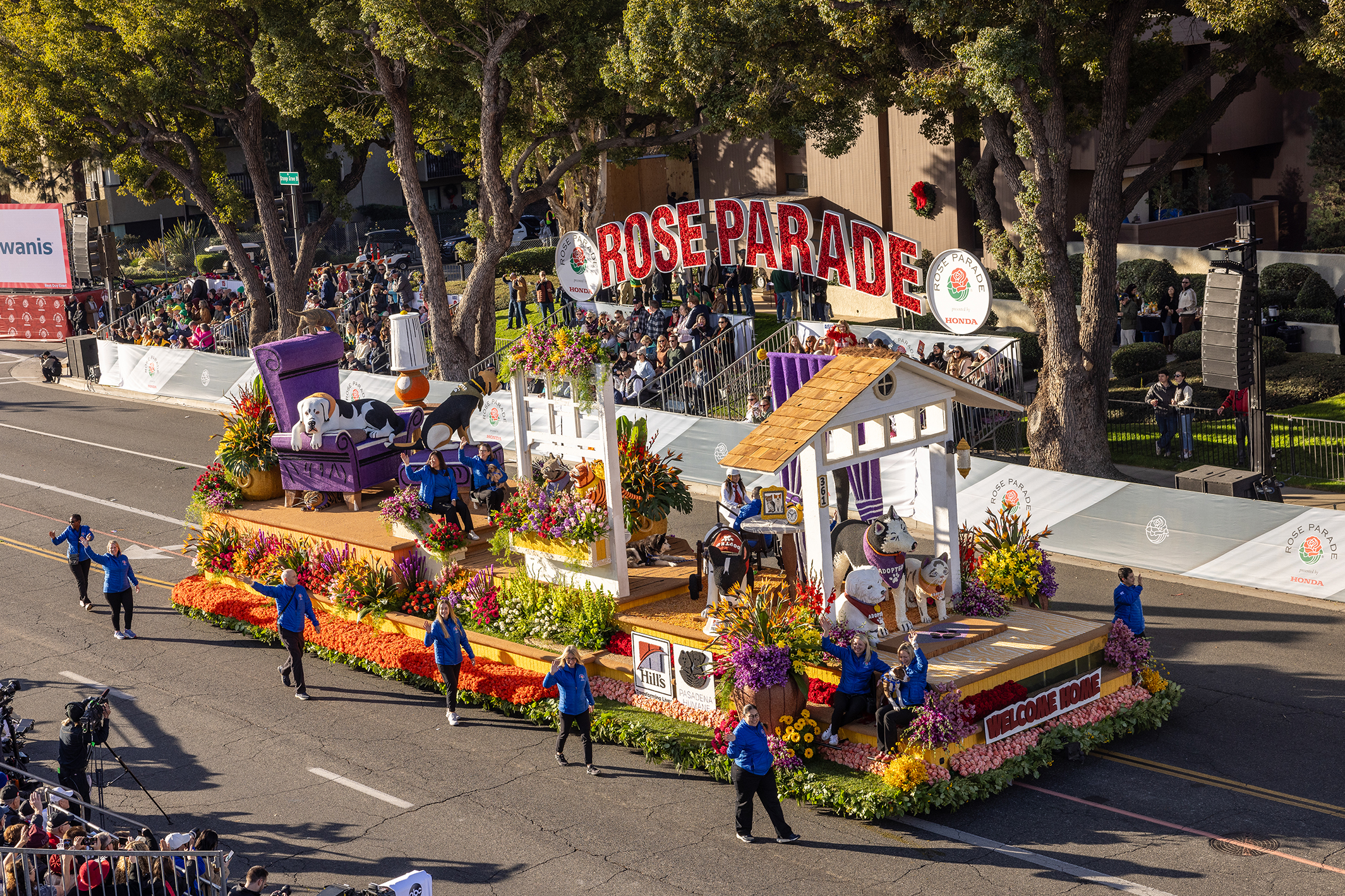 Gun Parade Float Parade Float Fabrication | AES