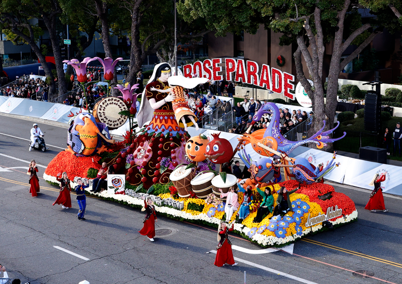 Oregon Rose Float How Rose Parade Floats Are Built | Timeline, Materials & Process | AES